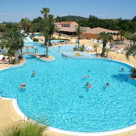 Camping Resort Les Champs Blancs Agde Bagian luar foto