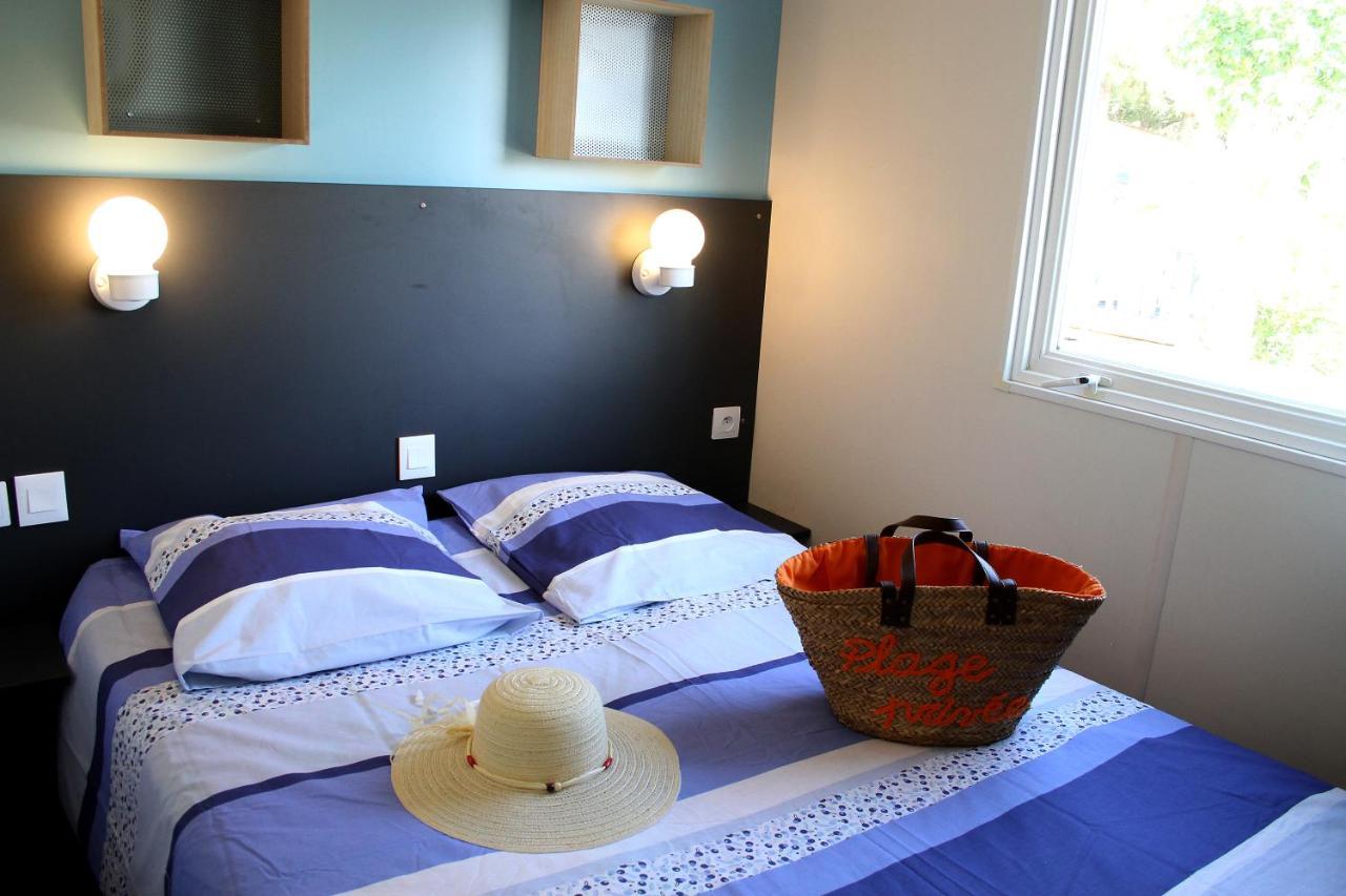Camping Resort Les Champs Blancs Agde Bagian luar foto