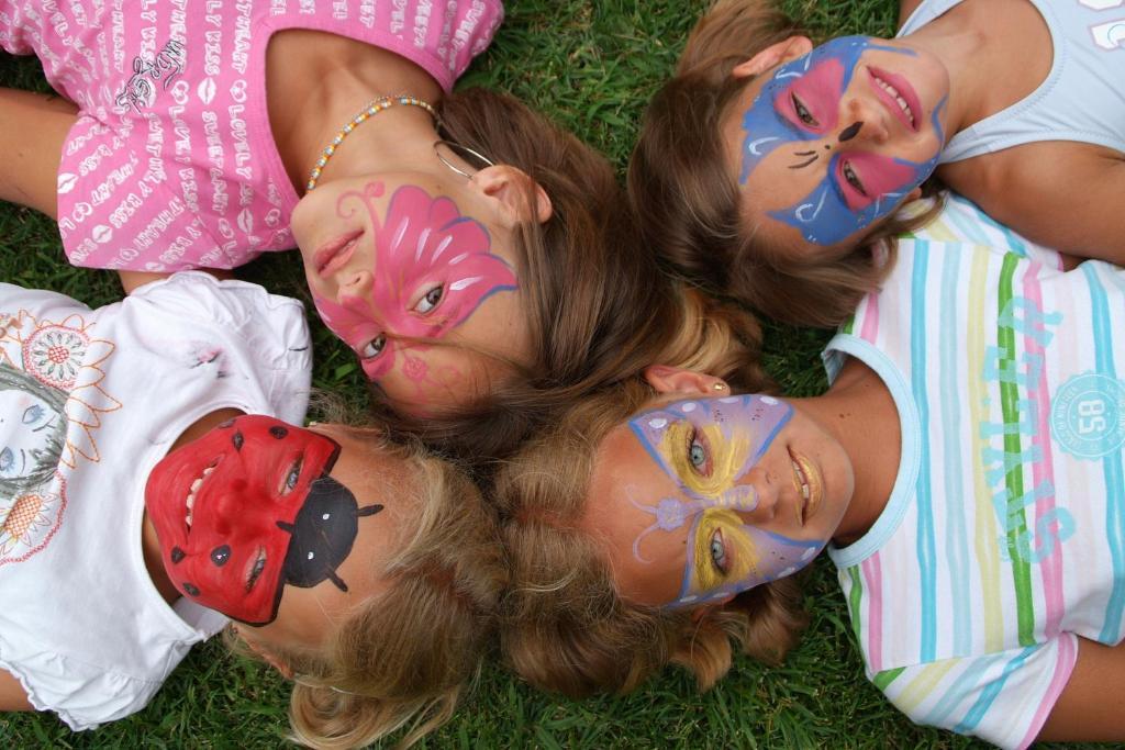 Camping Resort Les Champs Blancs Agde Bagian luar foto