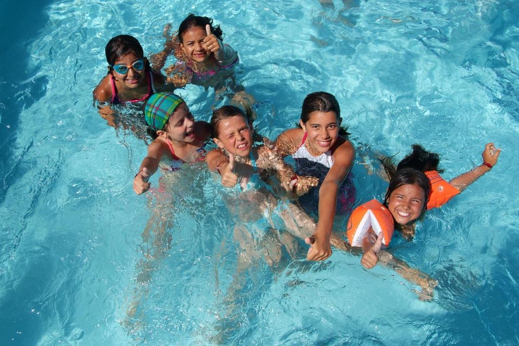 Camping Resort Les Champs Blancs Agde Bagian luar foto