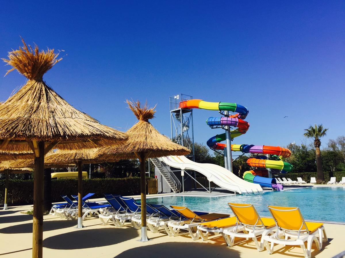 Camping Resort Les Champs Blancs Agde Bagian luar foto